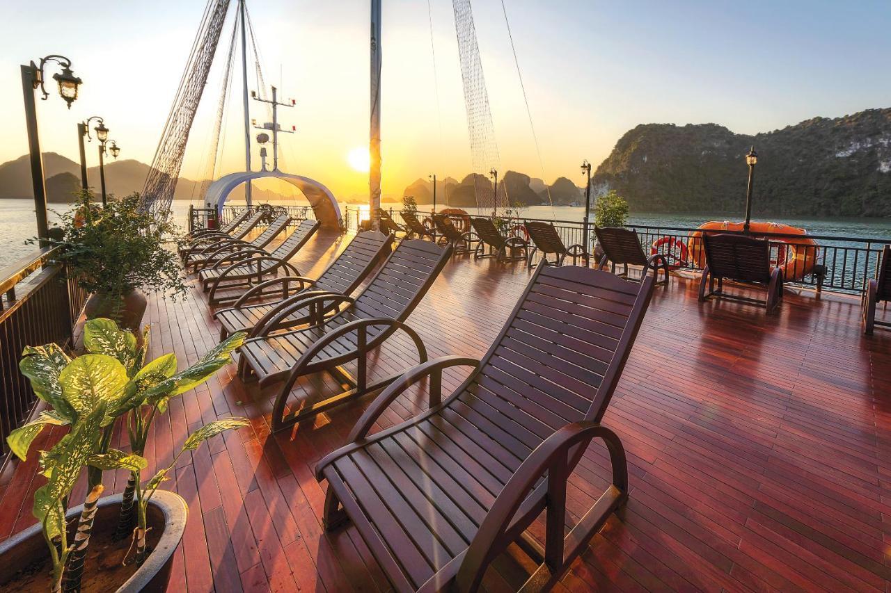 Sena Cruises - Wonder On Lan Ha Bay Hotel Ха Лонг Екстериор снимка